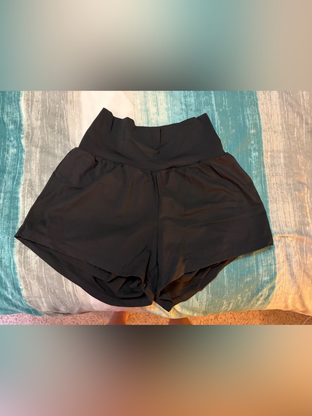 HALARA Black High-Waist Athletic Shorts